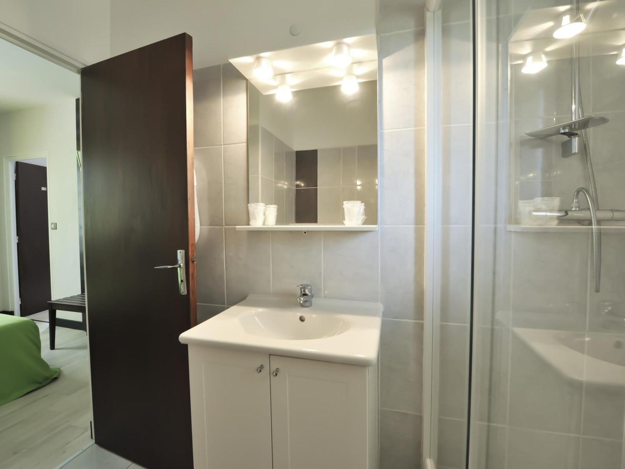 ช็องบร์ โดต โปเกต์ Hotel Cressensac-Sarrazac ภายนอก รูปภาพ