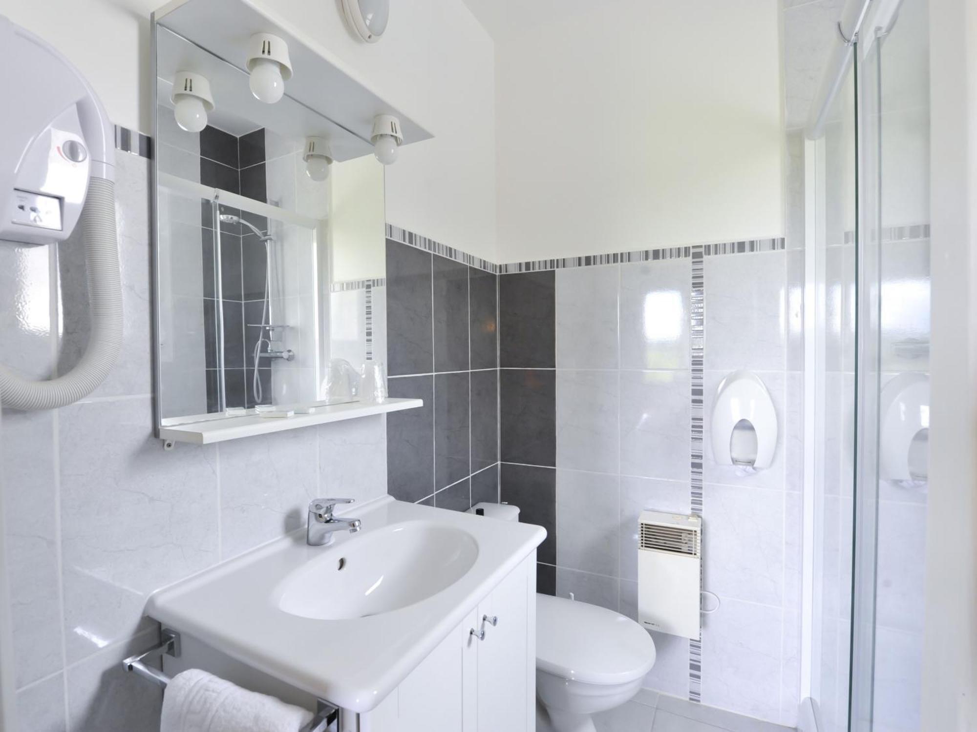ช็องบร์ โดต โปเกต์ Hotel Cressensac-Sarrazac ภายนอก รูปภาพ
