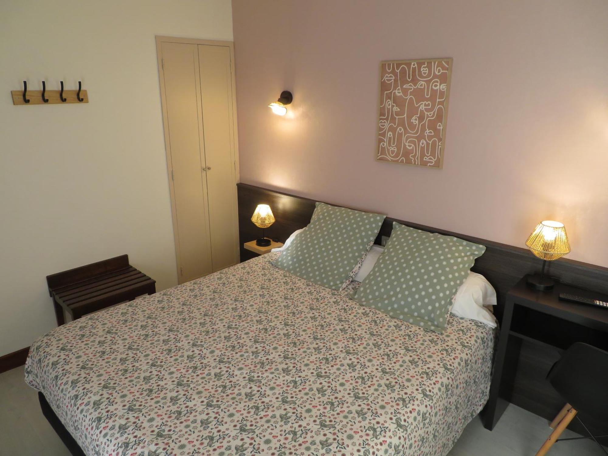 ช็องบร์ โดต โปเกต์ Hotel Cressensac-Sarrazac ห้อง รูปภาพ