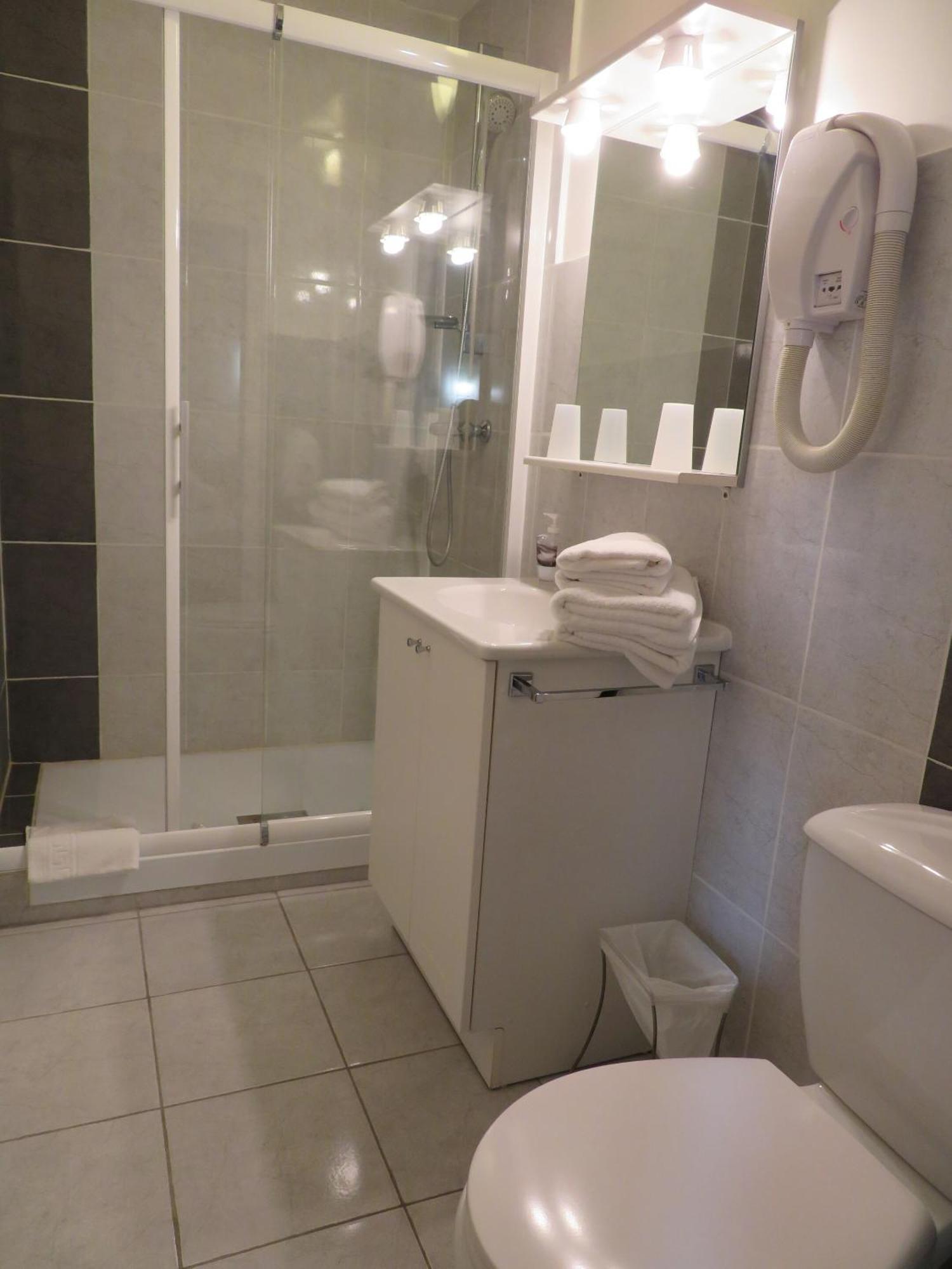 ช็องบร์ โดต โปเกต์ Hotel Cressensac-Sarrazac ห้อง รูปภาพ